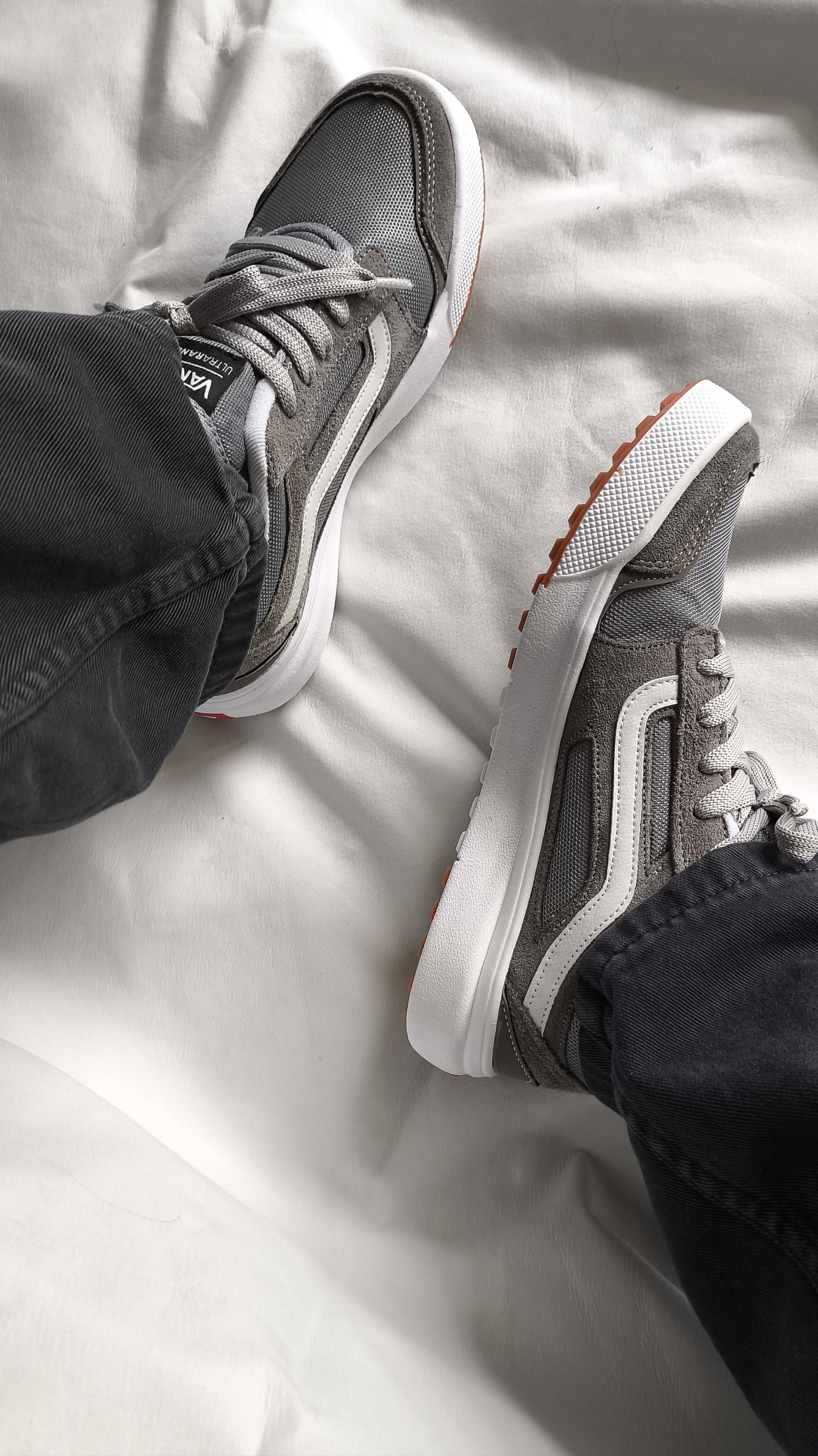 Vans Ultra Range Silver Edition