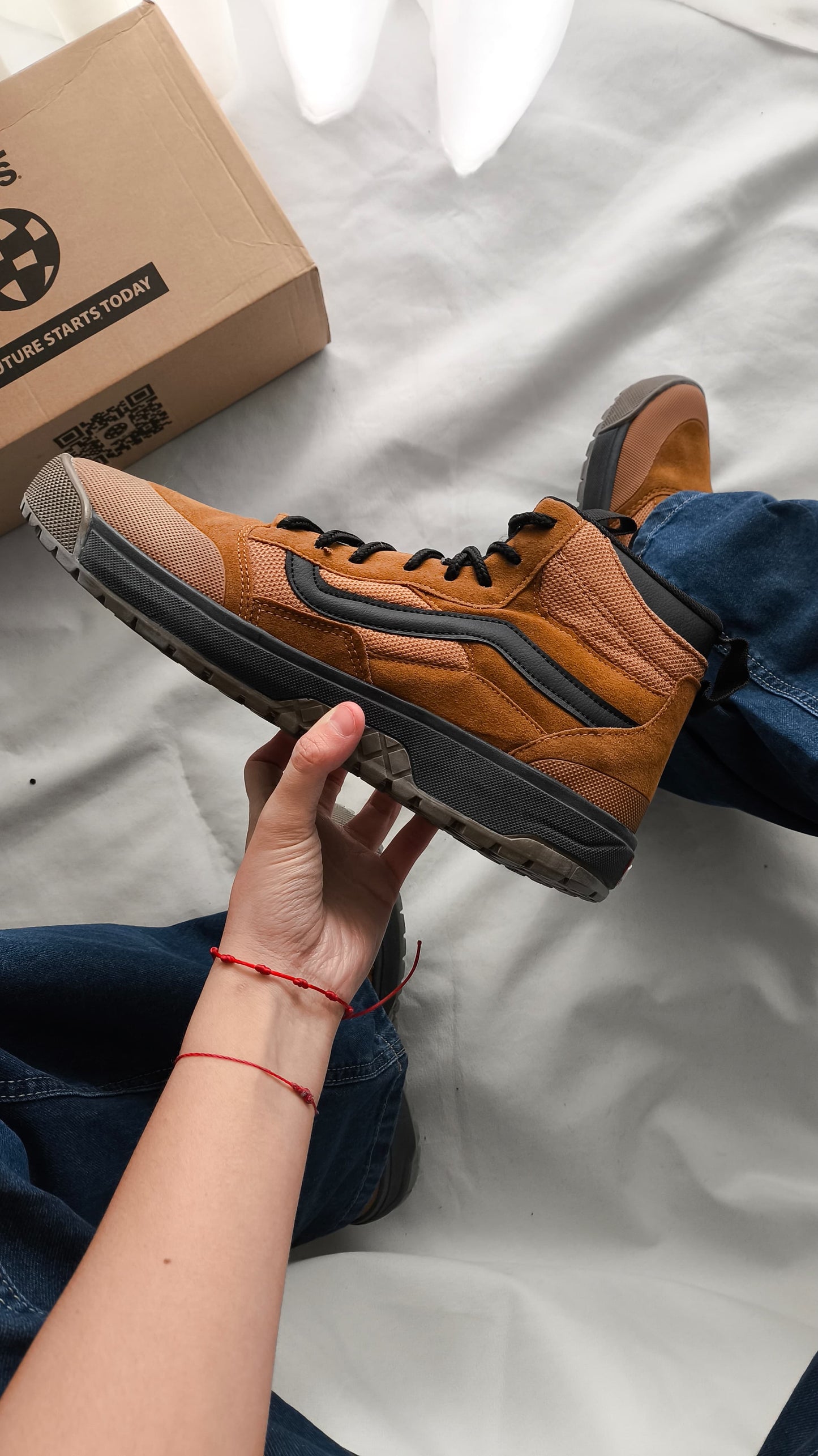 Vans Ultra Range EXO HI