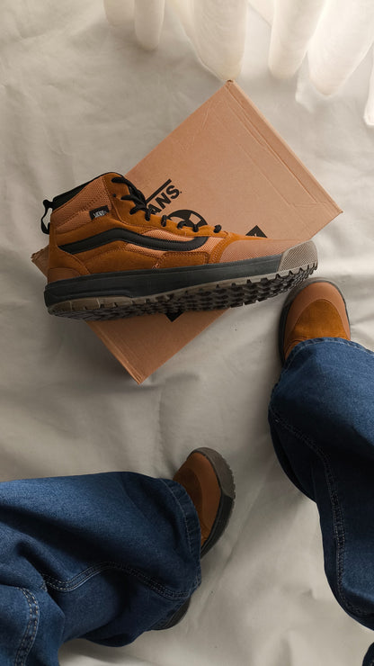 Vans Ultra Range EXO HI