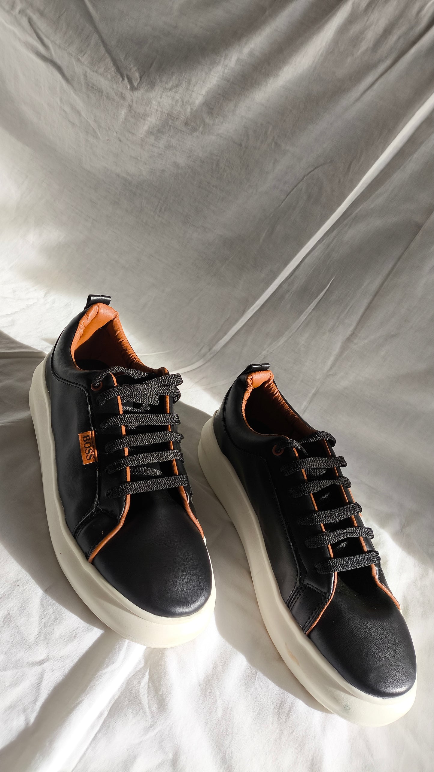 Boss Leather Black