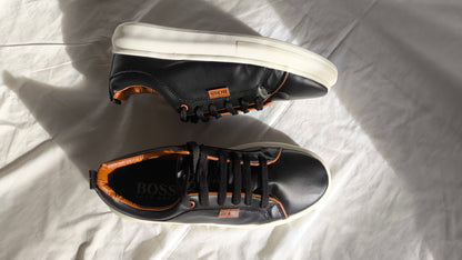 Boss Leather Black