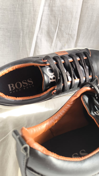 Boss Leather Black