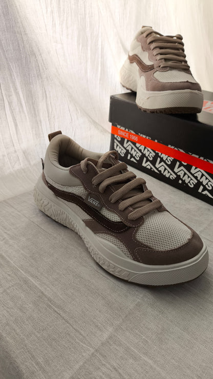 Vans Ultra Range Neo Vr3 Brown