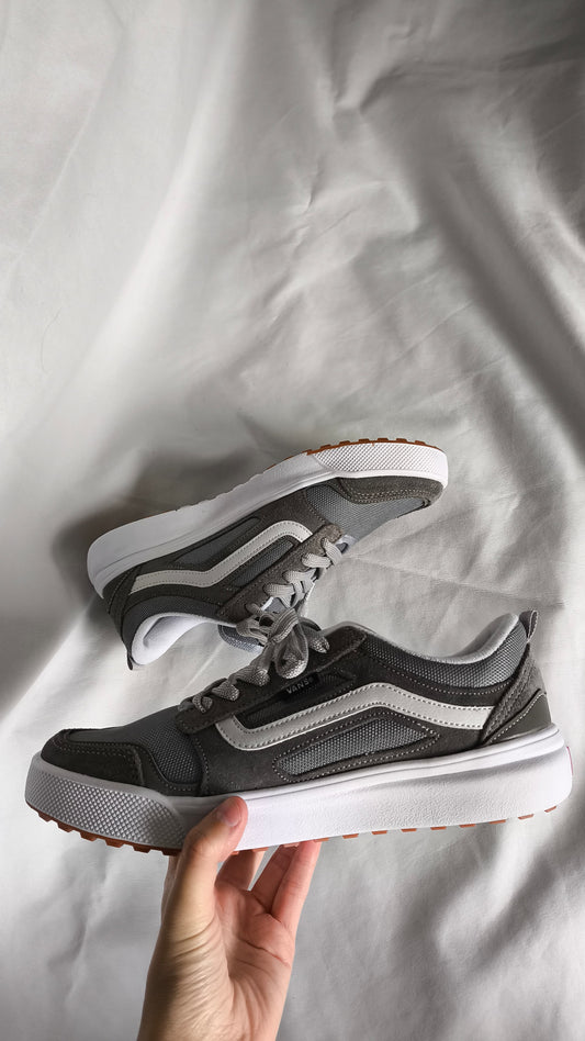 Vans Ultra Range Silver Edition