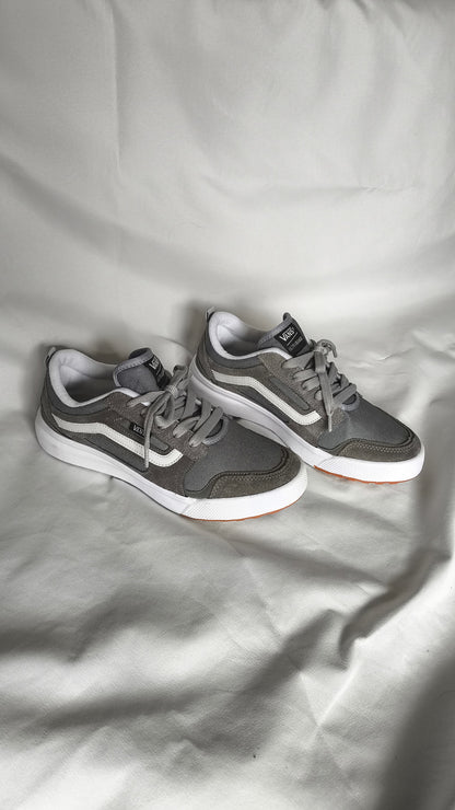 Vans Ultra Range Silver Edition