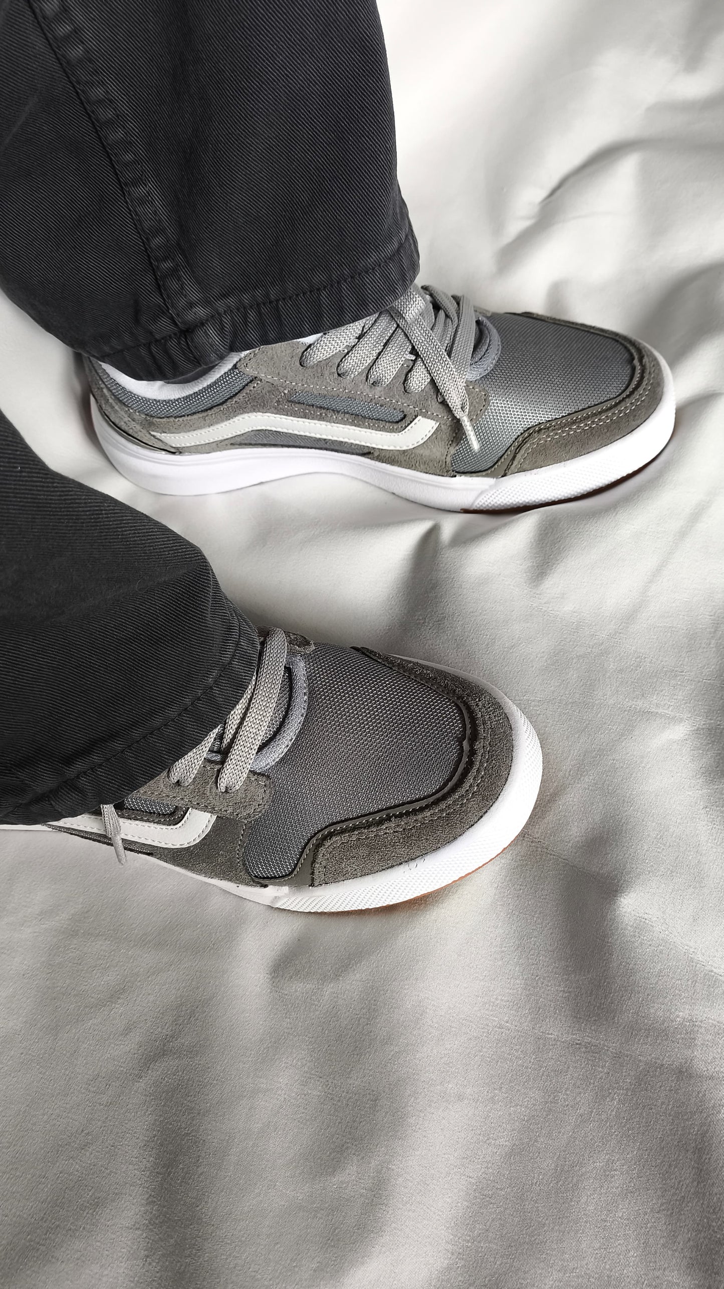 Vans Ultra Range Silver Edition