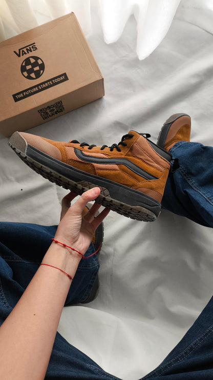 Vans Ultra Range EXO HI