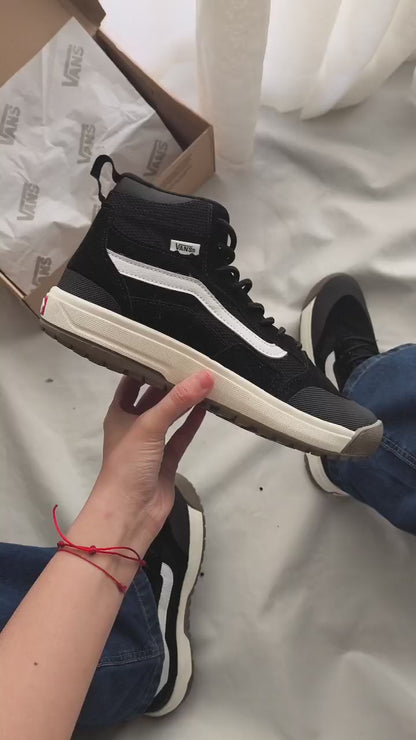 Vans Ultra Range EXO HI